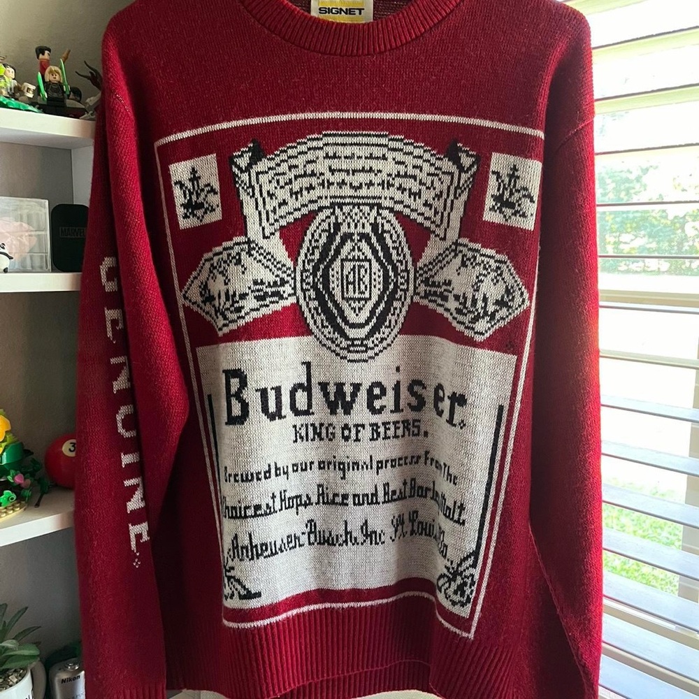 Men’s Budweiser sweater
